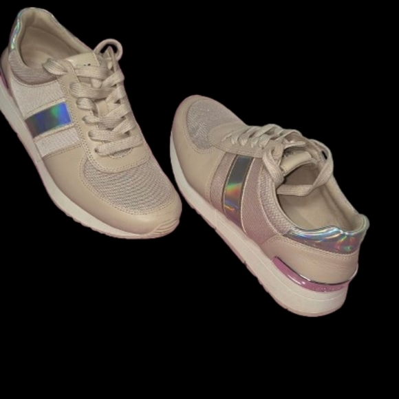 Michael Kors SNEAKERS - Picture 5 of 13